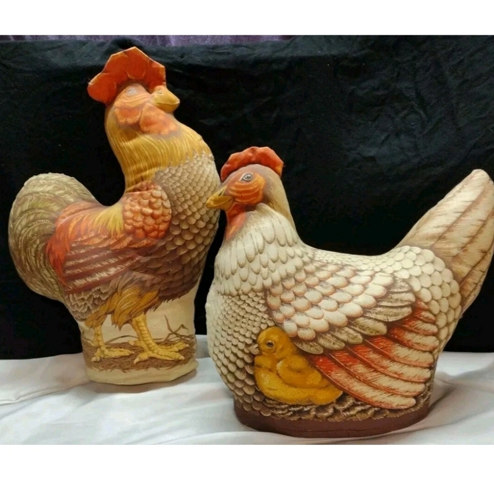 Stuffed Hen And Rooster Pillows